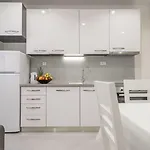 Drop In Luxury Appartement *