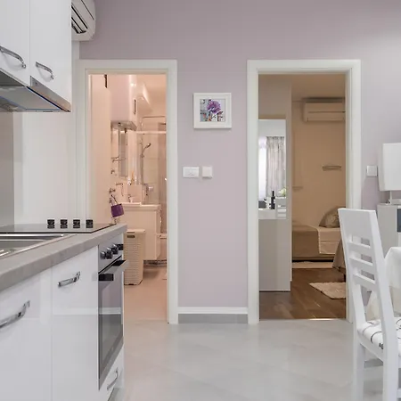 Drop In Luxury * ספליט