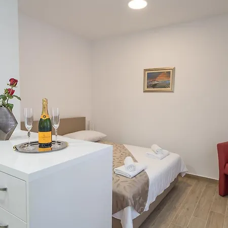 Apartman Drop In Luxury